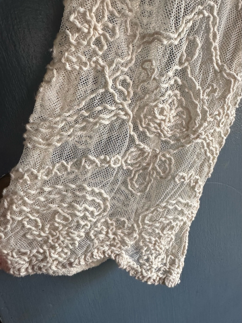 LIV Los Angeles Women’s Cream/Beige Embroidered Mesh Lace Cardigan Size L - Picture 10 of 11